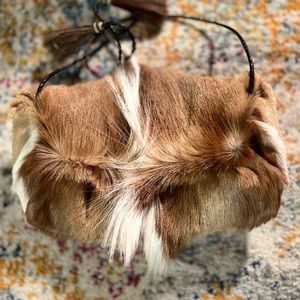 Cow hair faux purse brown n white w/ suede interior and rope type shoulder strap